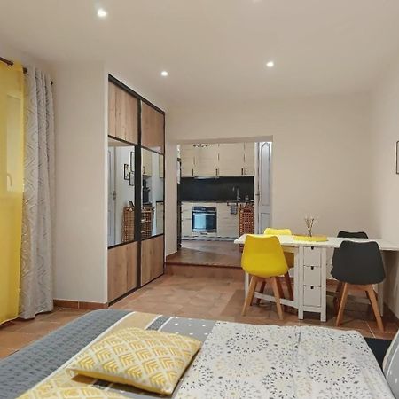 Cabanon Provencal Villa Rochefort-du-Gard Ngoại thất bức ảnh